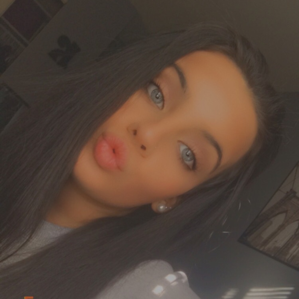 Meet your Posher, Kaitlyn